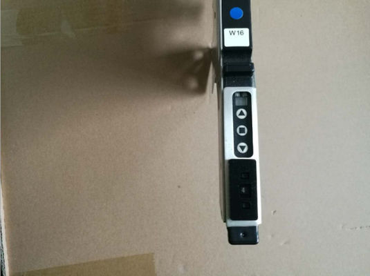 इलेक्ट्रिक एसएमटी मशीन फीडर 24MM W24 AA84328 32MM W32 AA84426